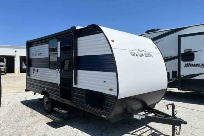 2024 Cherokee Wolf Den 16 EV