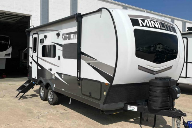 2024 Rockwood 2109S  Mini Lite