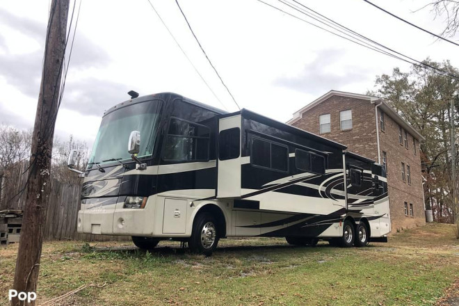 2011 Phaeton 42QBH