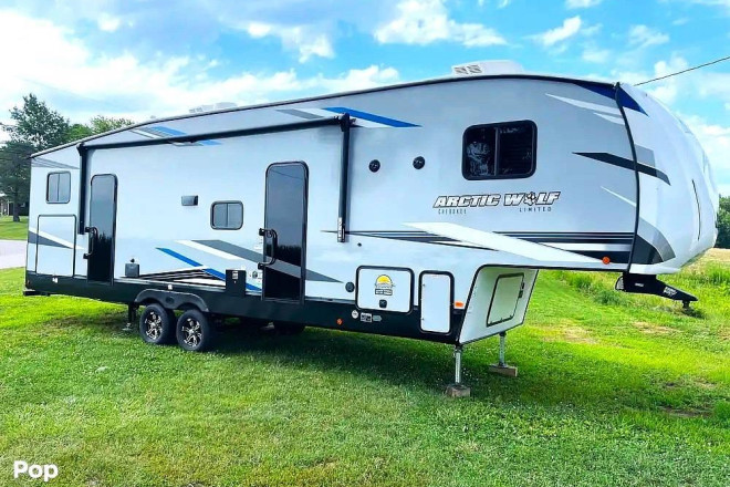 2022 Arctic Wolf 321BH