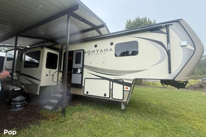 2019 Montana 3791RD