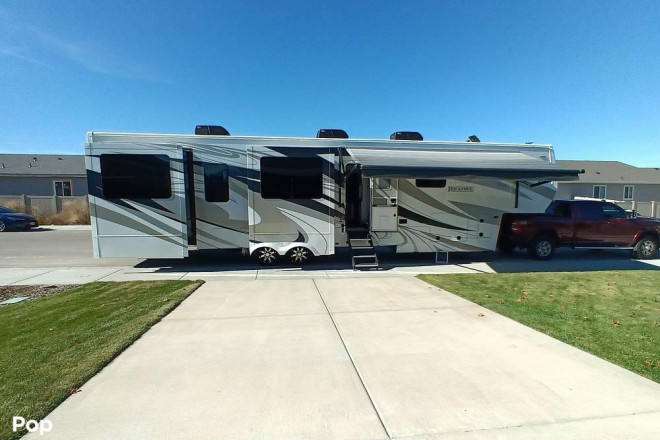 2022 Redwood 4150RD