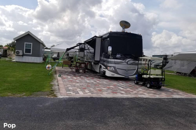 2012 Discovery 40X