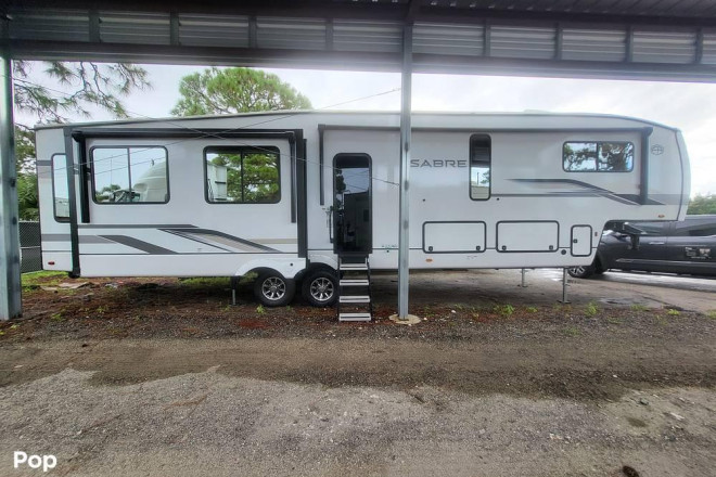 2025 Sabre 36FLX