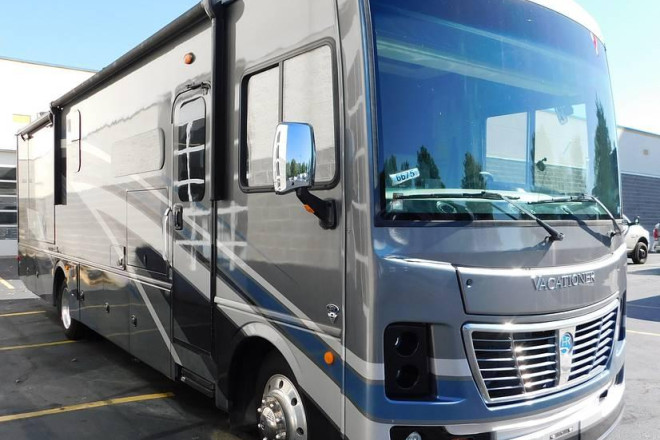 2023 Vacationer 35K