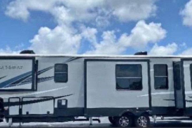 2019 Gateway 3700RD