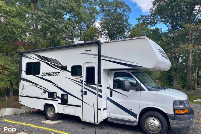 2021 Conquest 6237LE