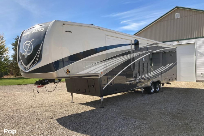 2021 Mobile Suites 41RKDB4