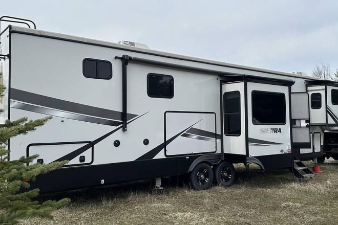 2021 Sierra 391FLRB