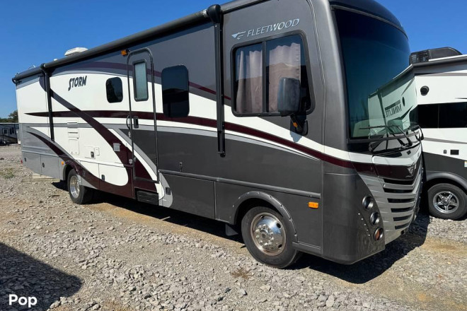 2016 Other Fleetwood Storm 32V