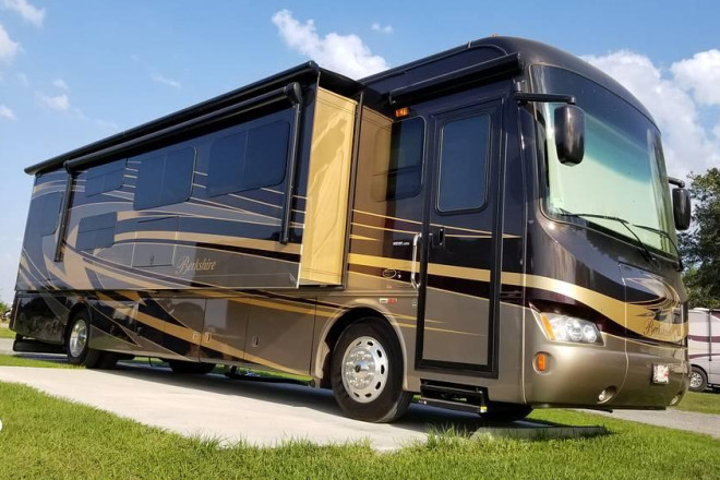 2017 Berkshire 38A