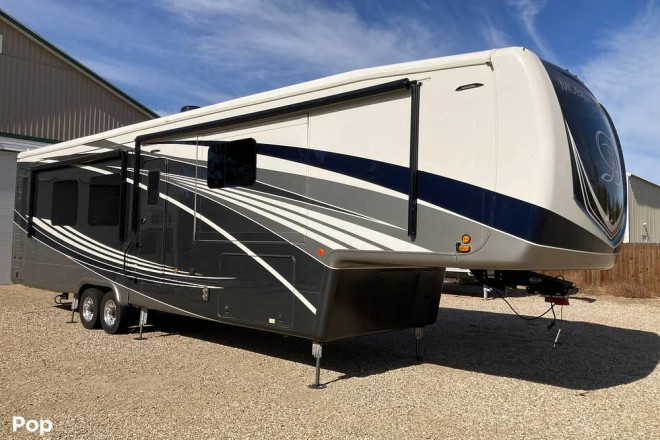 2021 Mobile Suites 41RKDB