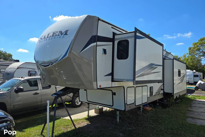 2022 Salem 34 RL
