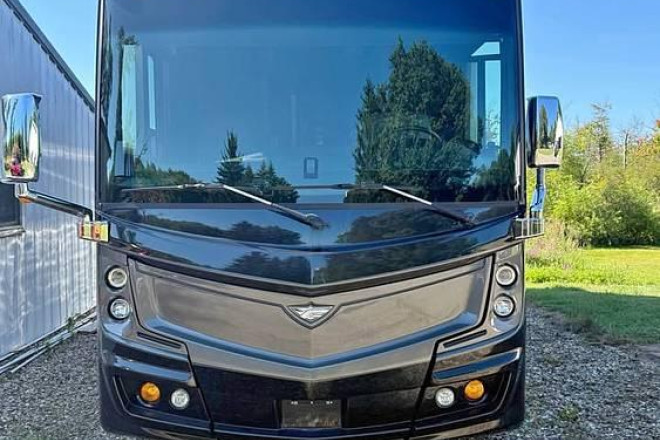 2019 Discovery LXE 40D