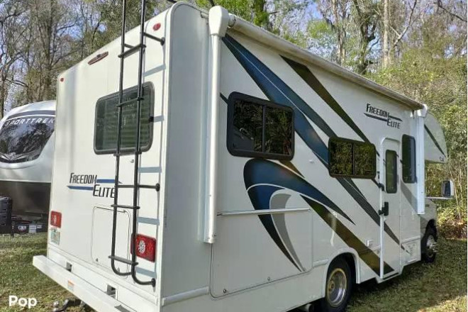 2021 Freedom Elite 23H