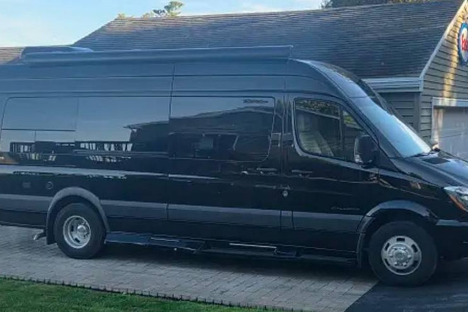 2019 Other Galleria Series M-24 FL Mercedes Benz