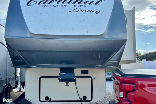 2019 Cardinal 3250RLX