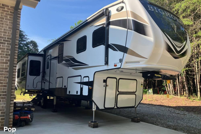 2022 Bighorn Traveler 39MB