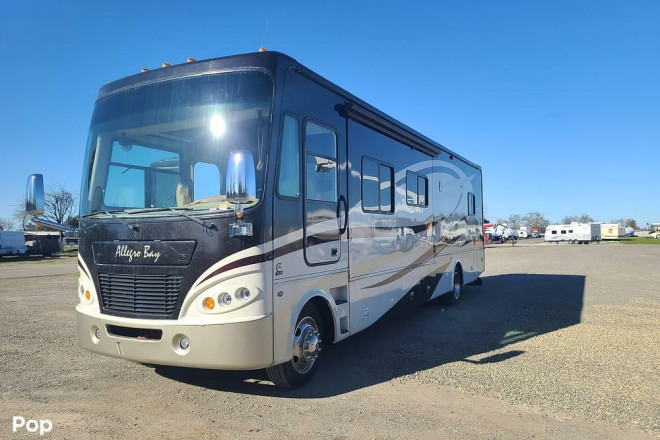 2009 Allegro Bay 35TSB