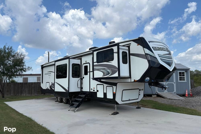 2021 Brookstone 344 FL