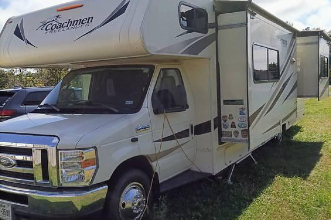 2020 Freelander 32DS