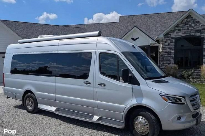 2021 Ultimate Toys Ultimate RV