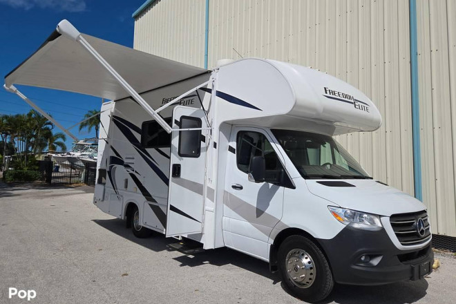 2024 Freedom Elite 24FL