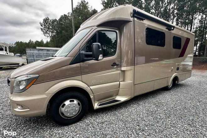 2020 Ultra Brougham 25MB