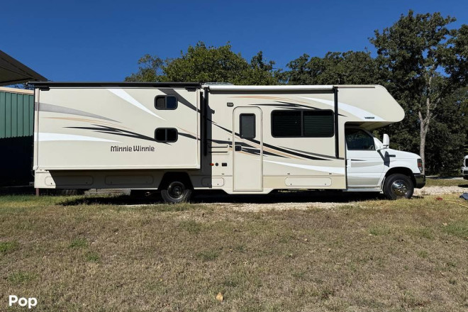 2016 Minnie Winnie 31H