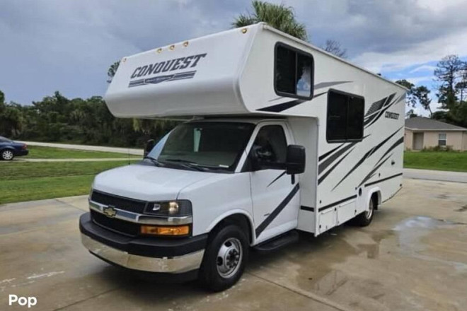 2021 Conquest 6237LE