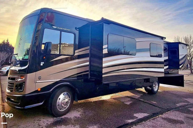2017 Bounder 36X