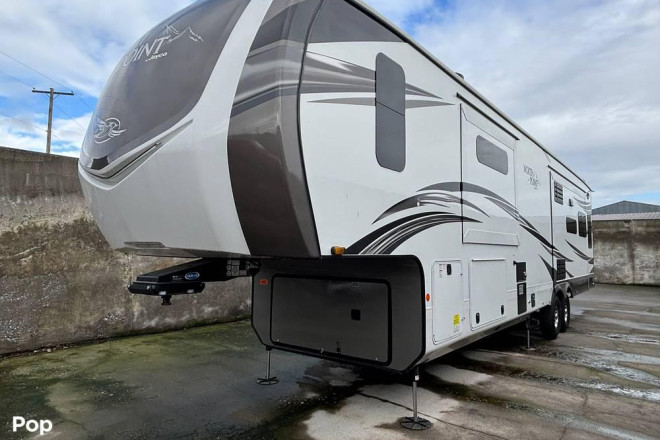 2021 North Point 387fbts