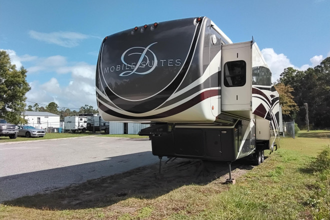 2019 Mobile Suites 36rssb3