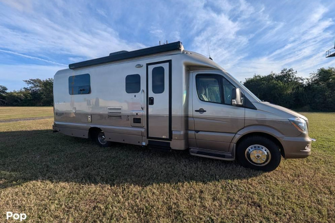 2018 Platinum 241XL DT