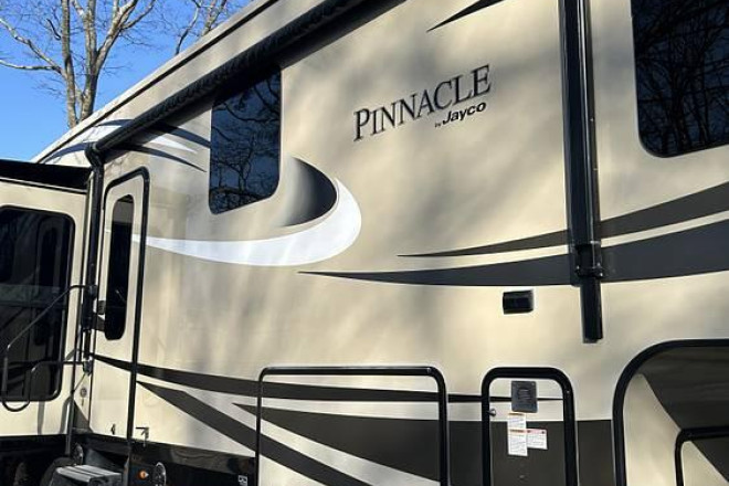 2017 Pinnacle 36KPTS