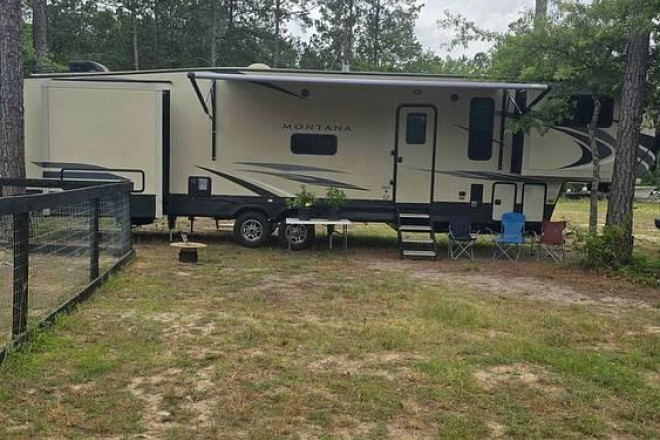 2020 Montana High Country 377FL