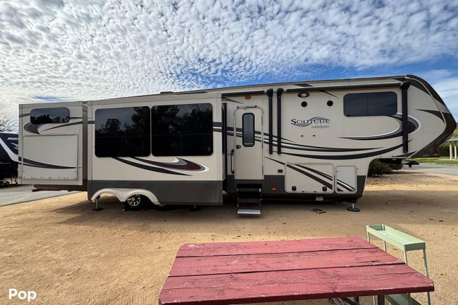 2015 Solitude 366DEN