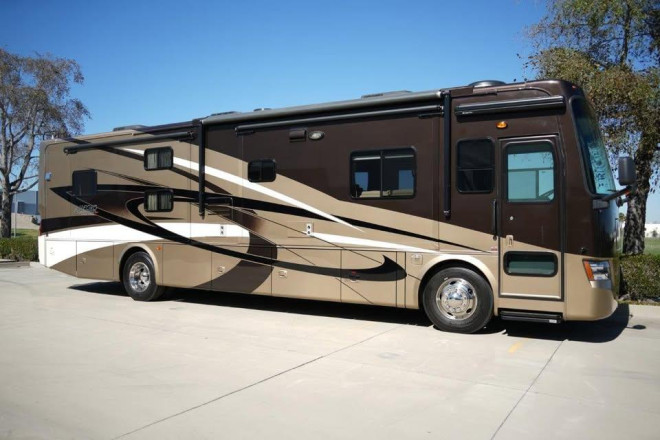 2010 Allegro Red 38QBA