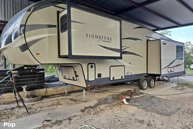 2021 Signature 8298KS