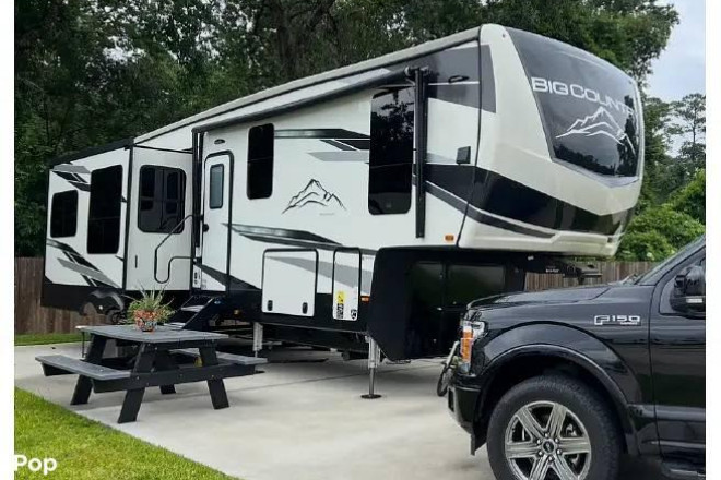 2022 Big Country 3155RLK