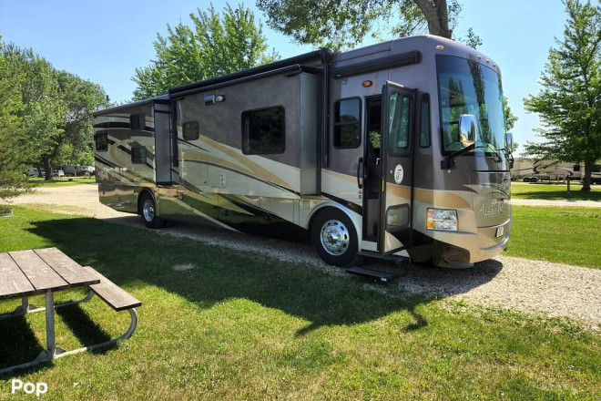 2013 Allegro Red 38QBA