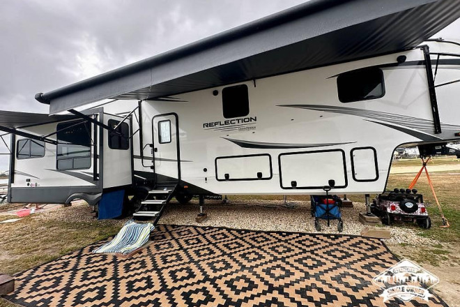 2023 Reflection 367BHS