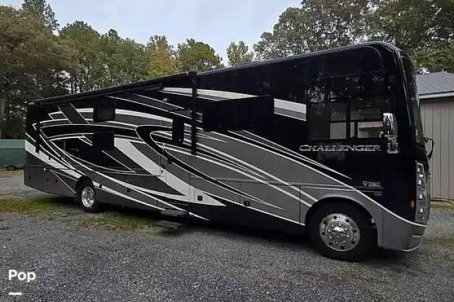 2022 Challenger 37 DS