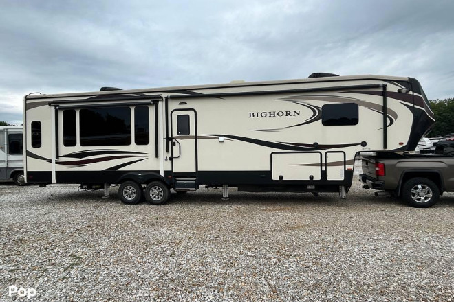 2019 Bighorn 3760EL