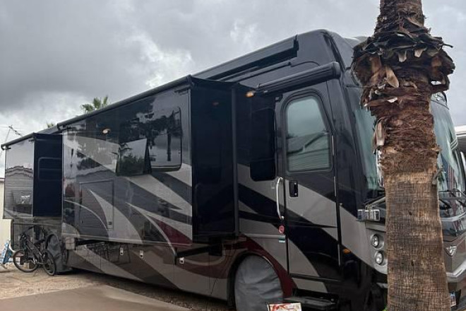 2019 Discovery 40D LXE