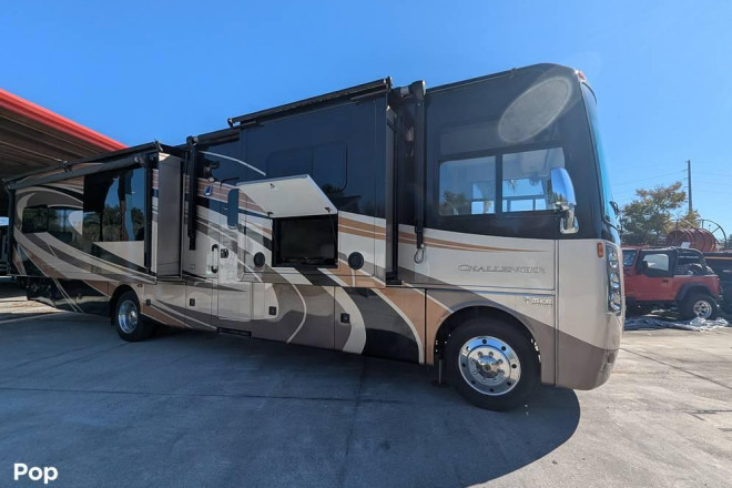 2016 Challenger 37 KT