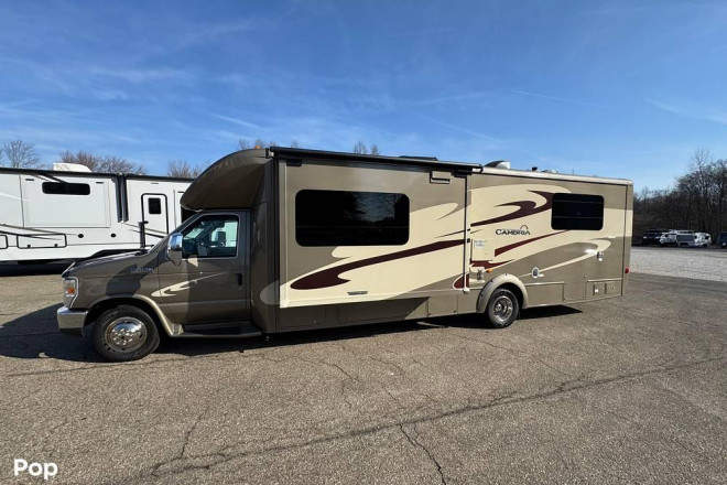 2016 Cambria 30J