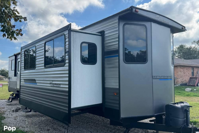 2023 Other Catalina Destination Series M-39 MKTS