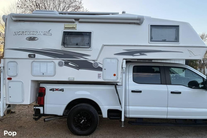 2024 Northern Lite 8-11EXLE Wet Bath