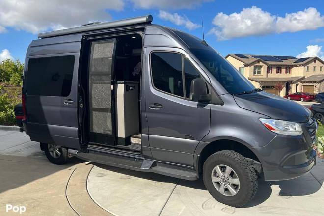 2021 Midwest Automotive Designs Passage 144 4x4